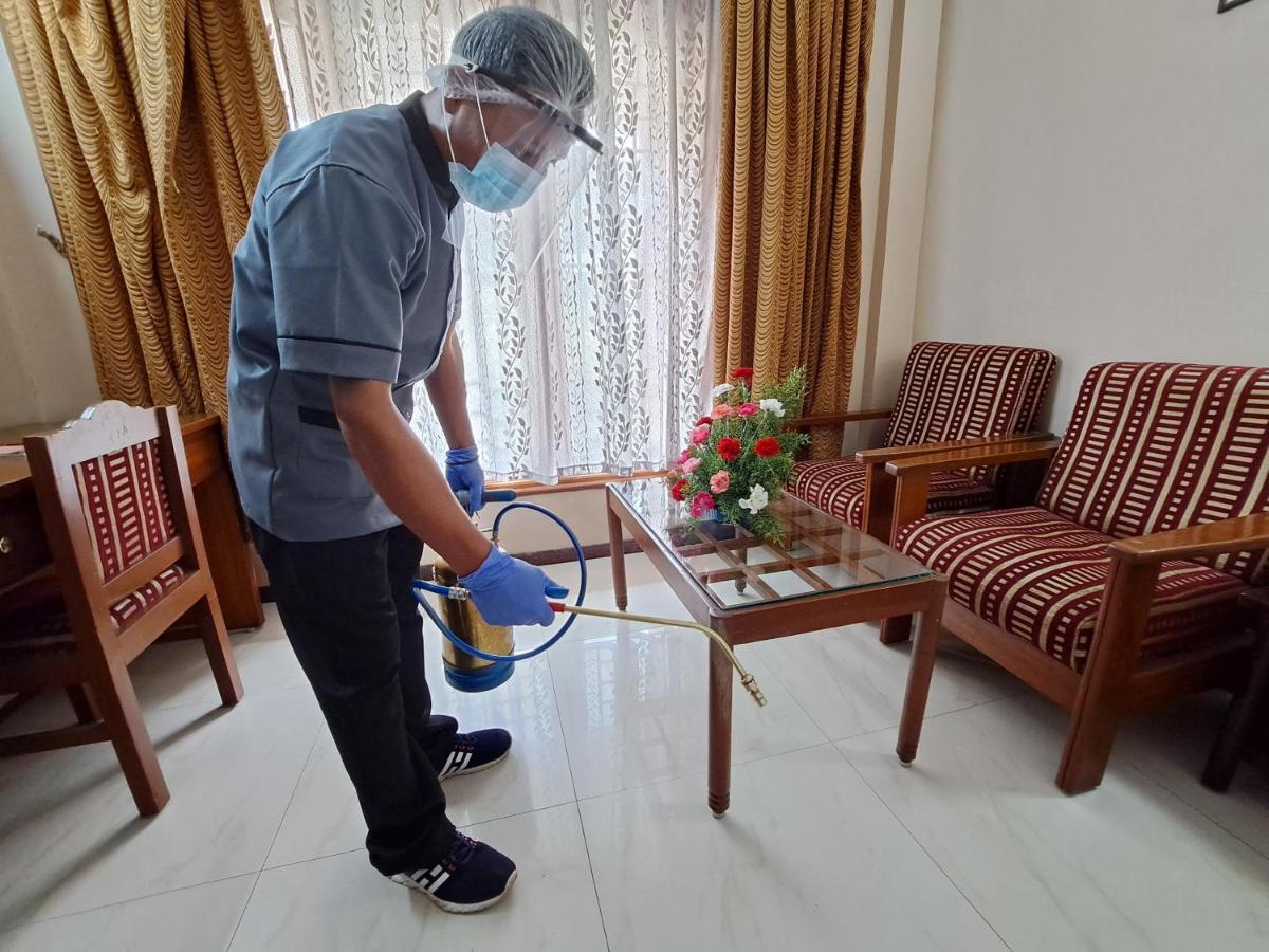 Hotel Preethi Classic Towers Ooty Bagian luar foto