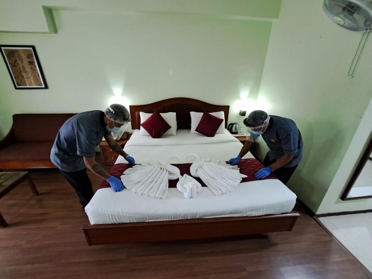 Hotel Preethi Classic Towers Ooty Bagian luar foto
