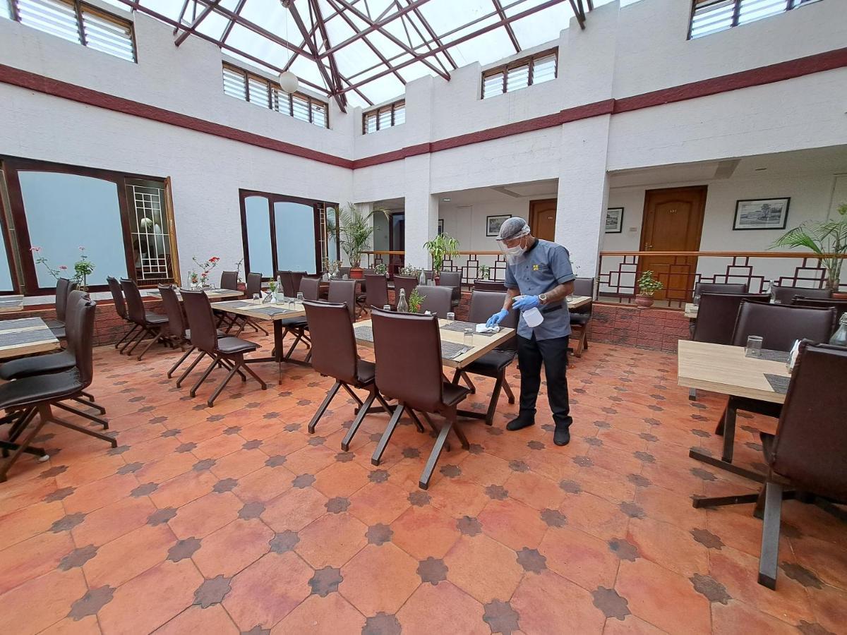 Hotel Preethi Classic Towers Ooty Bagian luar foto