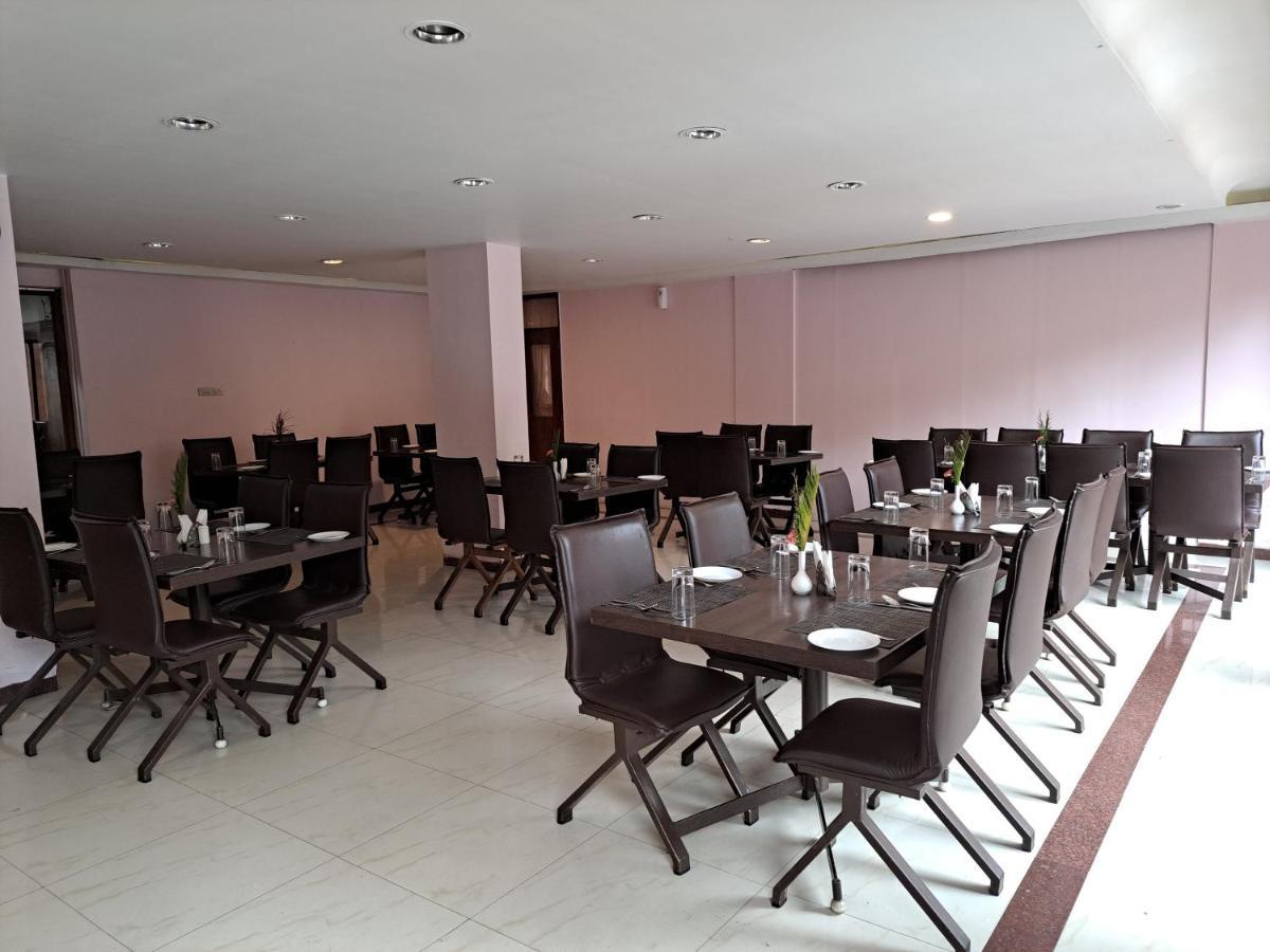 Hotel Preethi Classic Towers Ooty Bagian luar foto